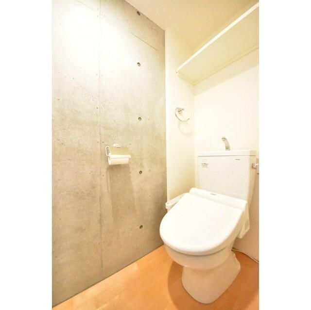 都営三田線 白山駅 徒歩9分 5階建 築13年のトイレ写真