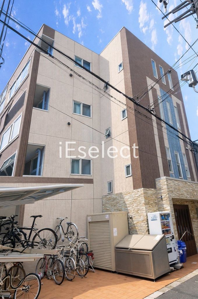 建物外観　オートロック付きのデザイナーズマンションです。