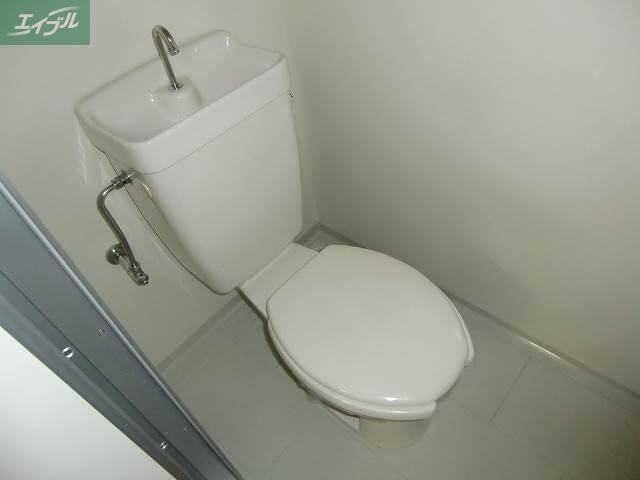 トイレ　※同タイプのお部屋の写真です