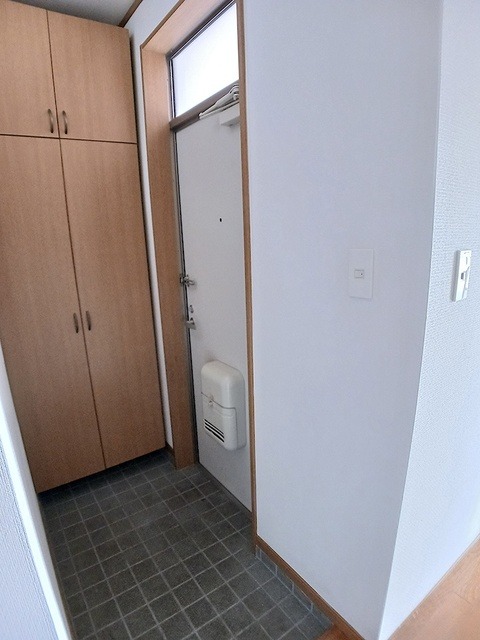 玄関　図面と現状に相違がある場合には現状を優先