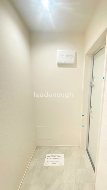 玄関　同施工会社イメージ写真