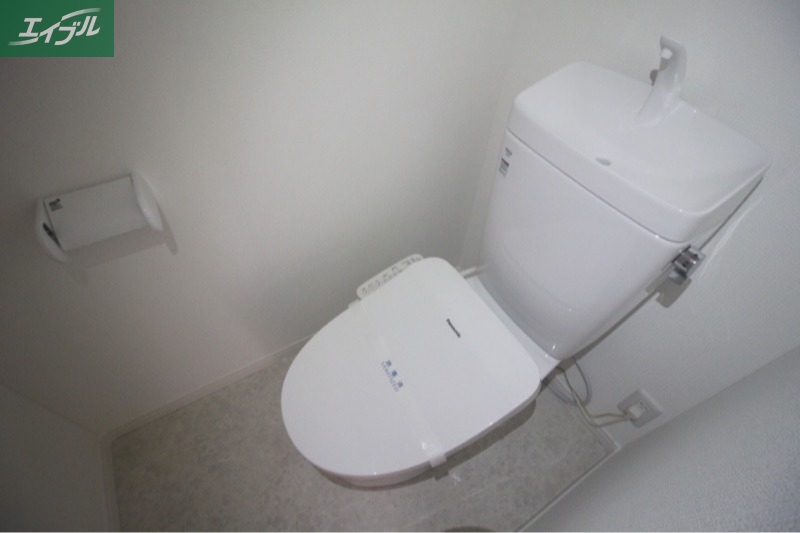 アヴェニール I棟のトイレ写真