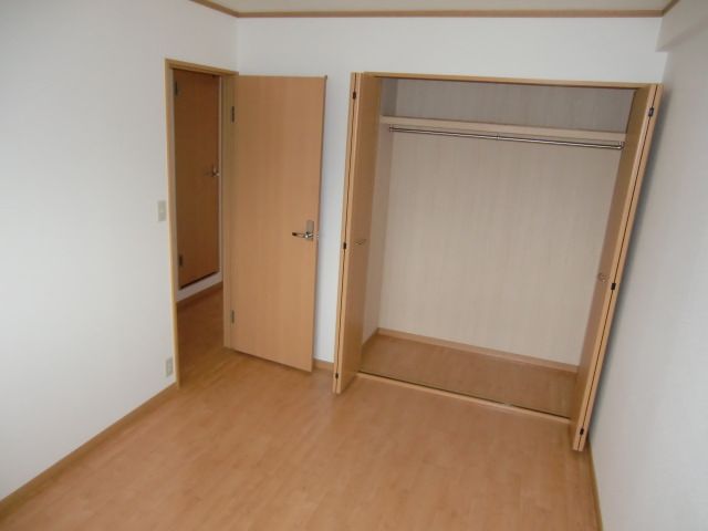 プラウ正木の内装写真