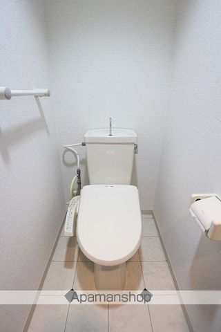 地下鉄箱崎線 箱崎宮前駅 徒歩5分 14階建 築36年のトイレ写真