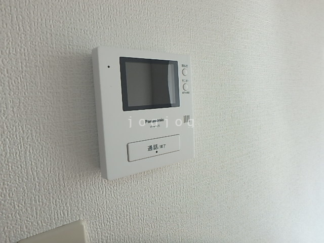 セキュリティ　モニター付きインターホンで来客確認も安心です！