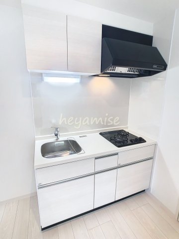キッチン　※同系型の写真になります。