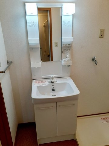 洗面設備　洗面所です