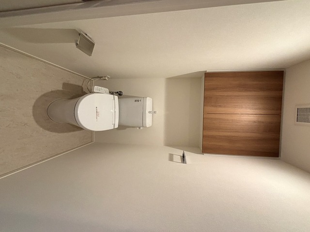 トイレ　※写真は同タイプ住戸です。