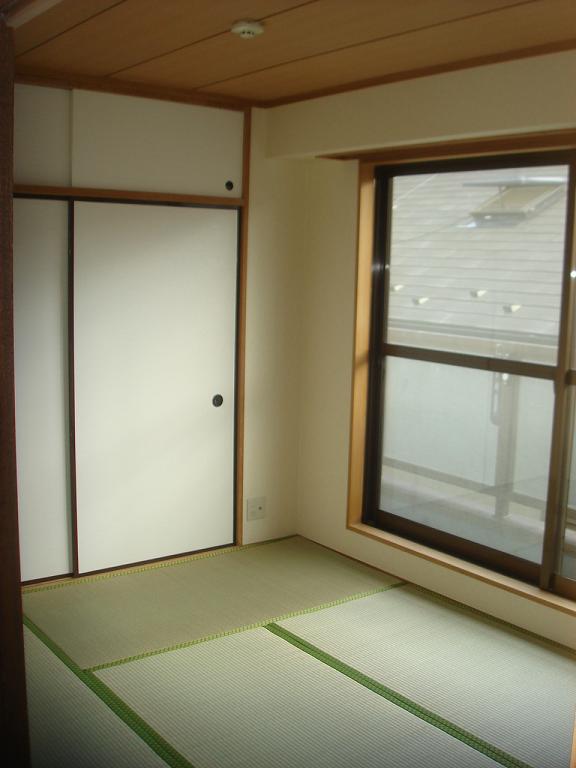都営浅草線 戸越駅 徒歩1分 3階建 築35年の居間写真