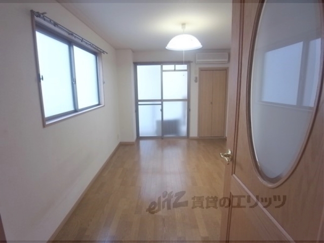 居室・リビング　洋室