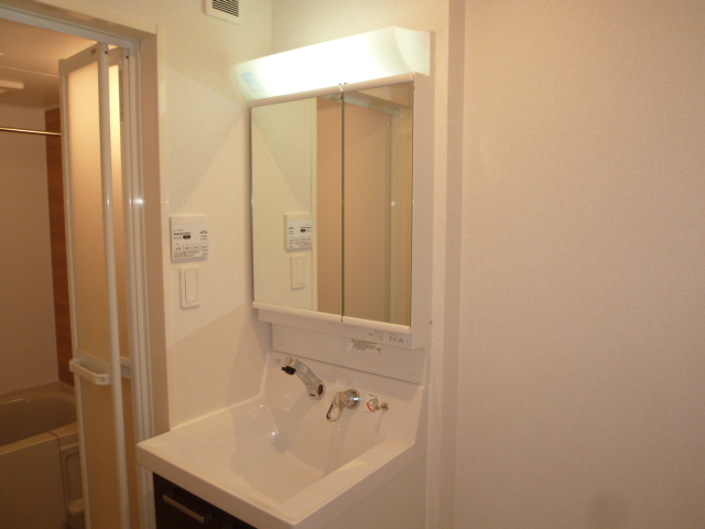 洗面設備　朝シャンできますぅ～