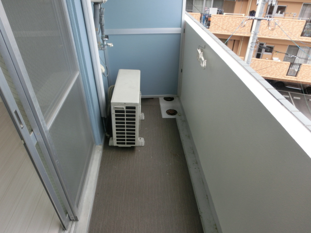 バルコニー　※写真は別のお部屋のものです。現況を優先させて頂きます。