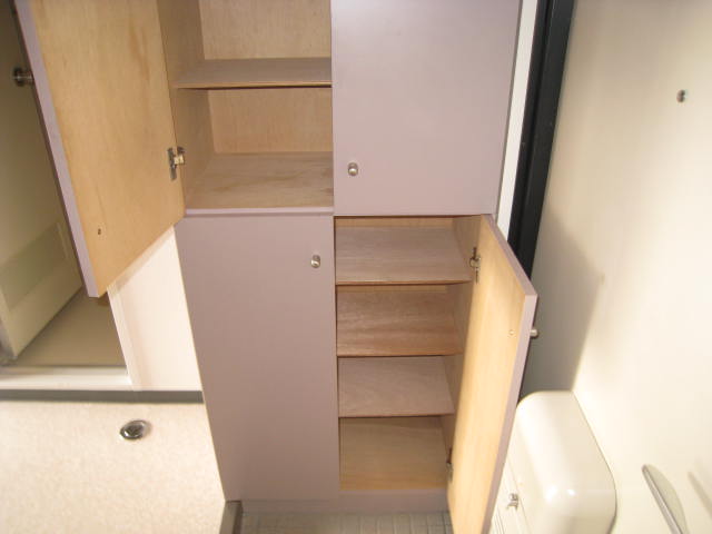 玄関　※写真は別のお部屋のものです。現況を優先させて頂きます。