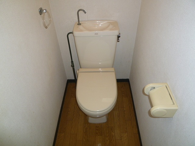 【ビューラー岳のトイレ】