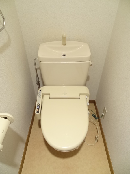【プレタメゾン結城Ａ棟のトイレ】