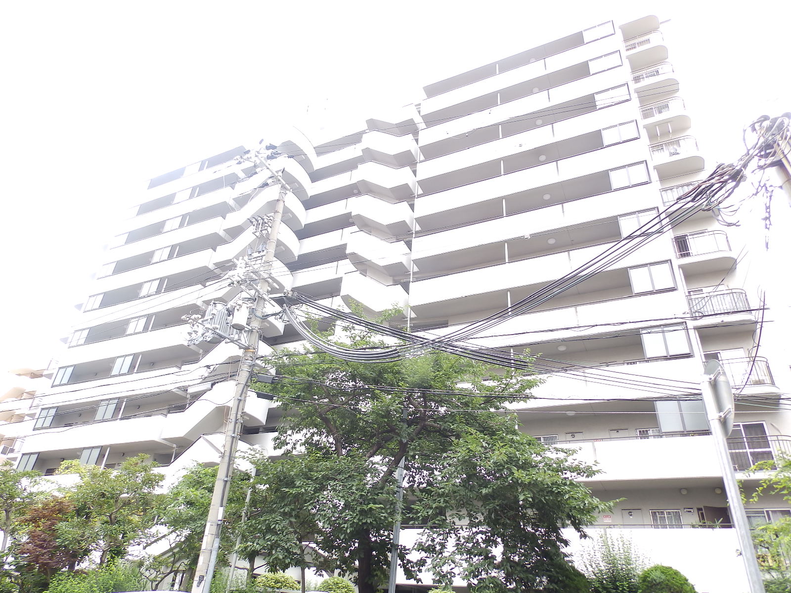 建物外観　高層マンション