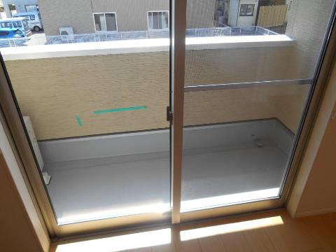 バルコニー　ベランダ