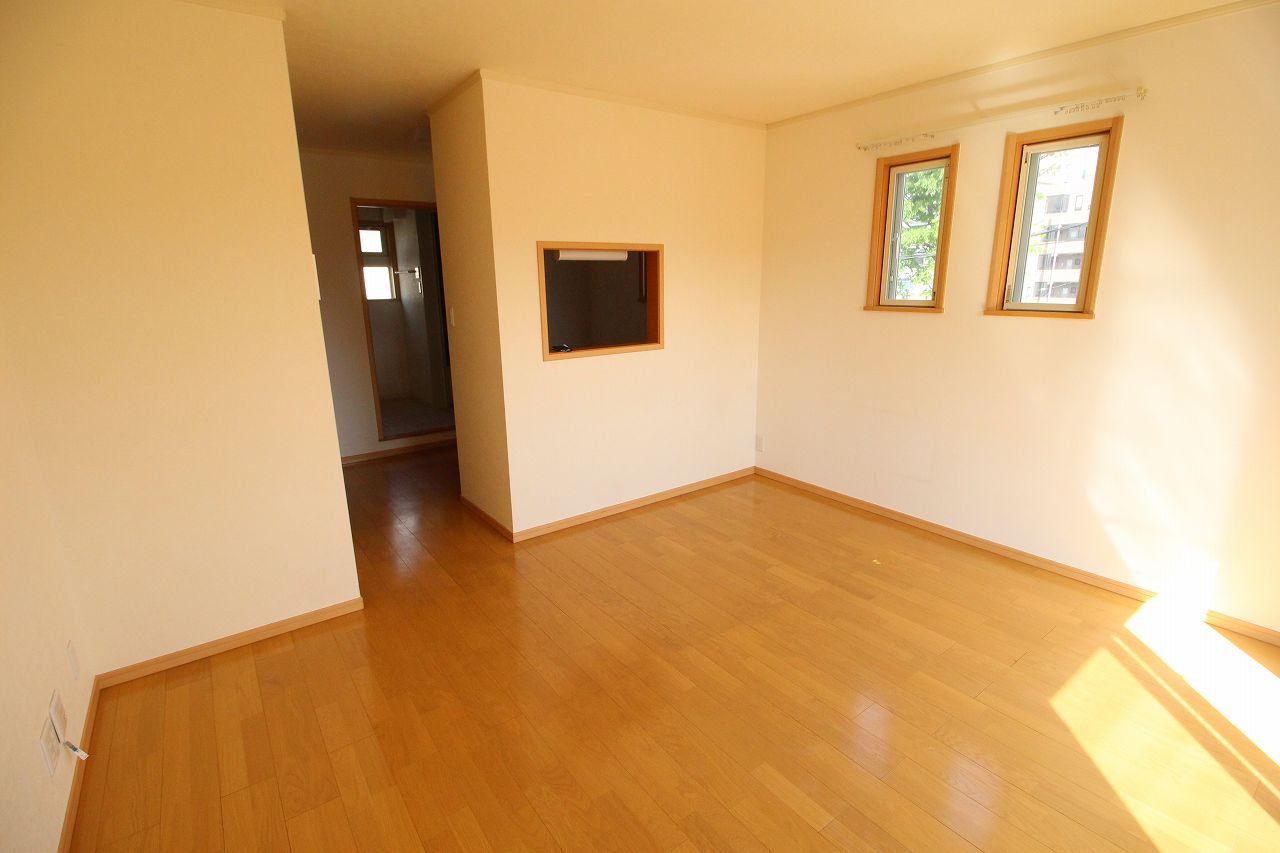 居室・リビング　別の部屋の写真です