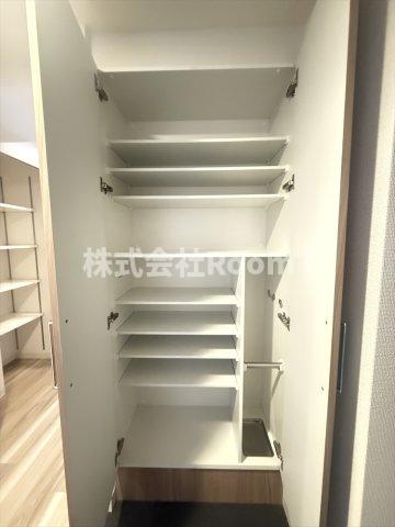 玄関　ゆったりとした玄関です