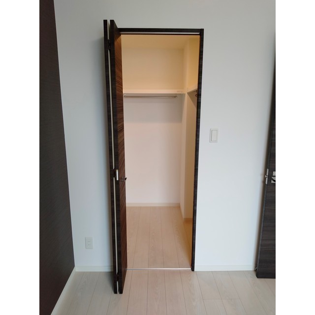 収納　ウォークインクローゼット