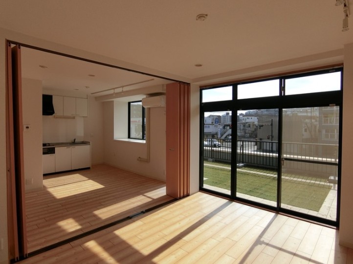 居室・リビング　明るい室内です