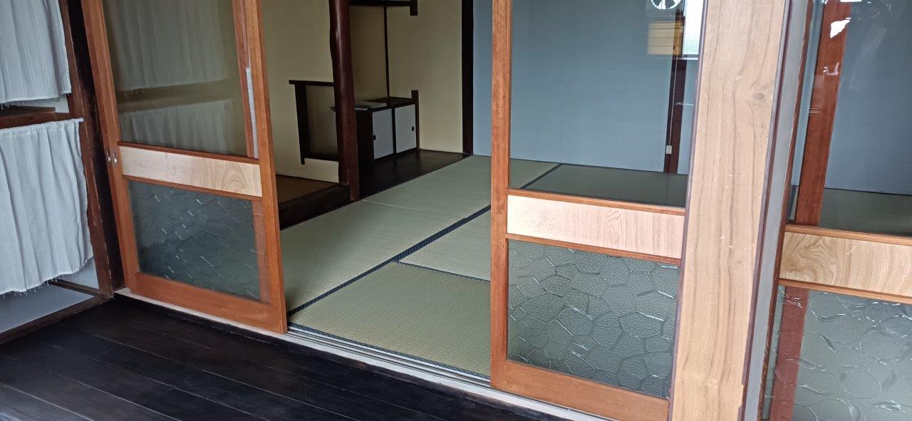 防府市中央町 長屋の居間写真