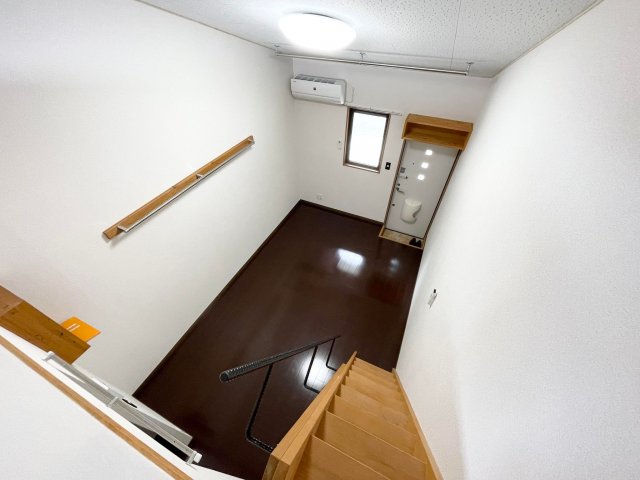 玄関　落ち着いた玄関です