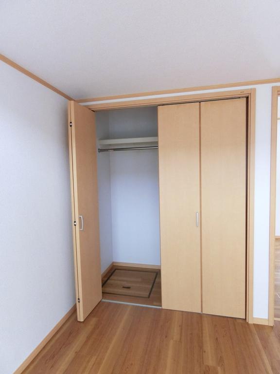 収納　大型クローゼット　別部屋の写真になります