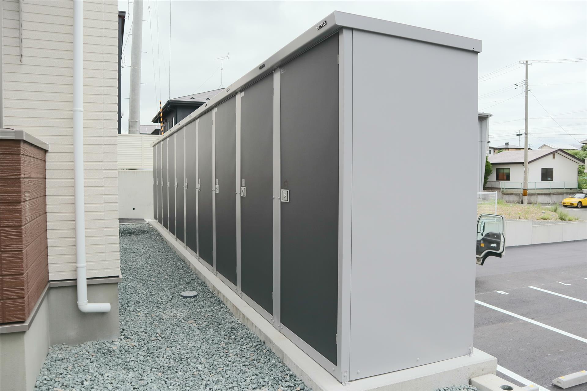 エントランス　物置