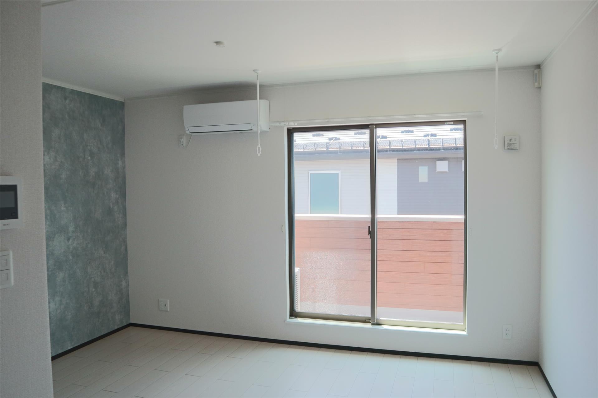 居室・リビング　10.7畳洋室