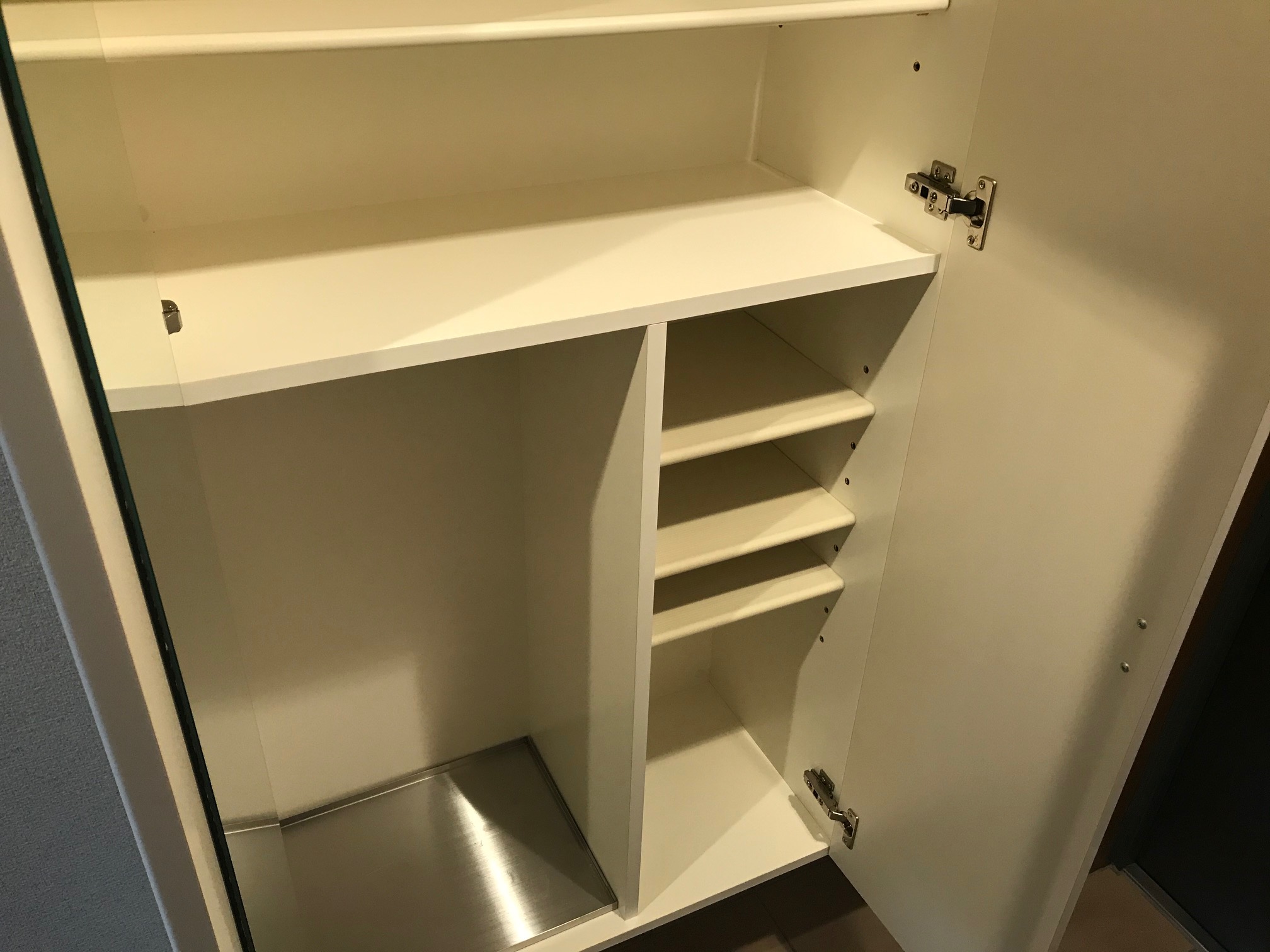 その他設備　シューズボックス