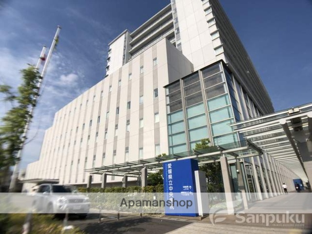 病院　愛媛県立中央病院（病院）まで407m