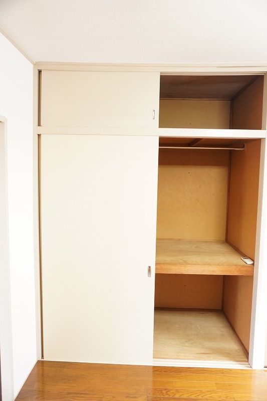 収納　1間の収納あり、天袋もついて容量たっぷり！