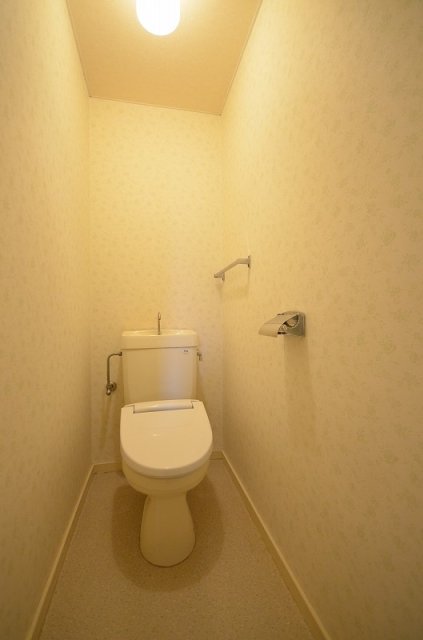 トイレ　別号室の写真