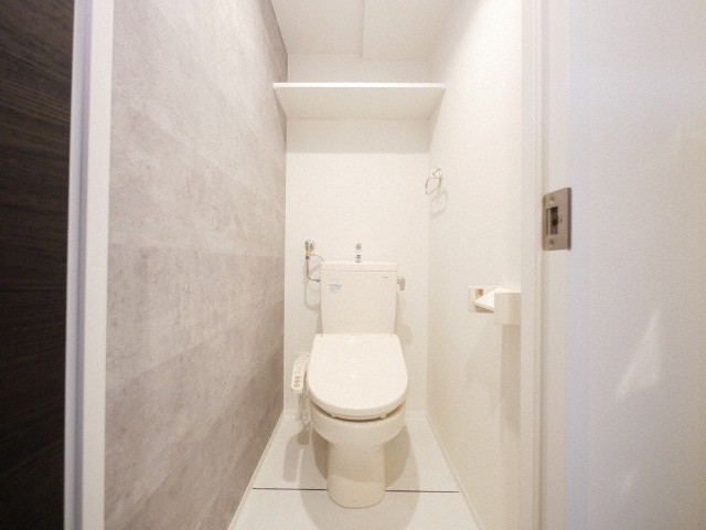 トイレ　あったらうれしいウォシュレット付き♪