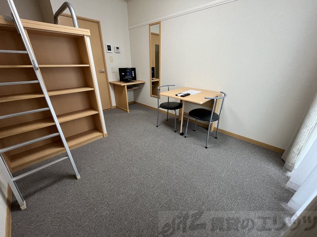 居室・リビング　収納