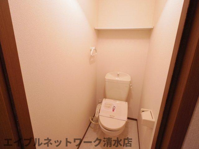 トイレ　シンプルで使いやすいトイレです