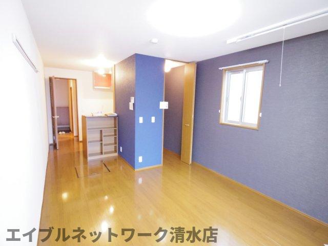 居室・リビング　ゆったりとした居間です