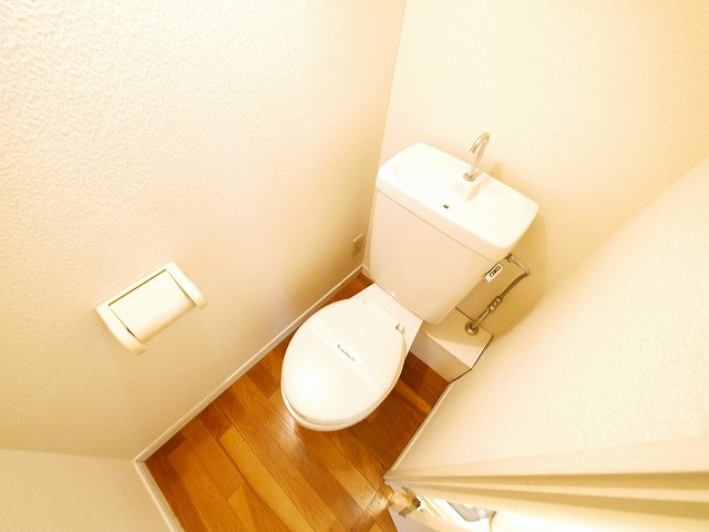 トイレ　トイレもきれいです