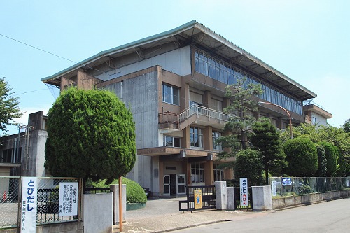 小学校　川越市立霞ケ関南小学校（小学校）まで210m