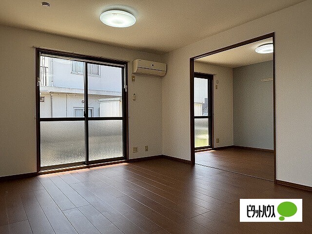 その他　リビング～洋室