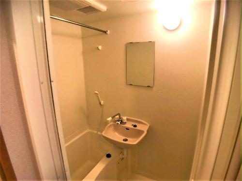 バス・シャワールーム　設備・使用は号室により異なる為、現況を優先致します。