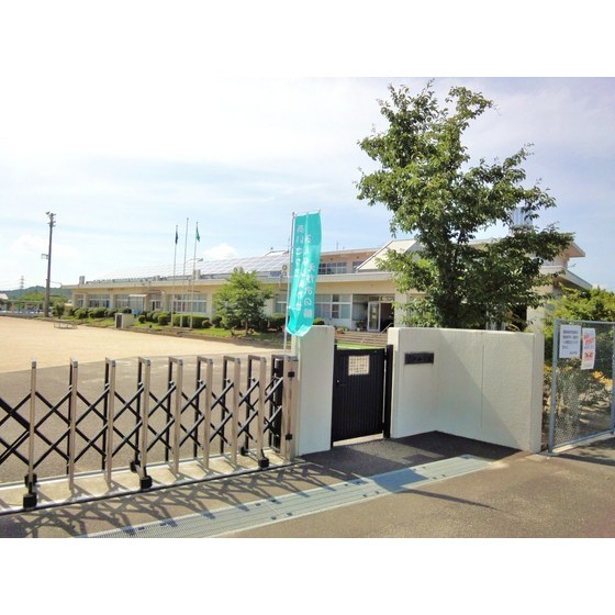 小学校　富加町立富加小学校（小学校）まで1241m