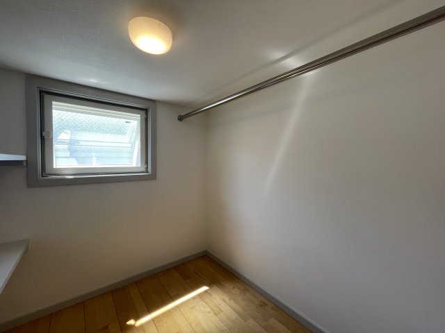 収納　ロフト壱番館