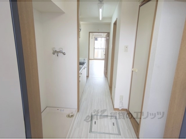 その他部屋・スペース　廊下