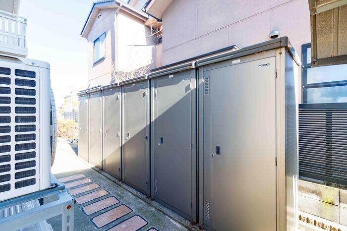 その他共有部分　タイヤなどしまえるトランクルームもございます♪