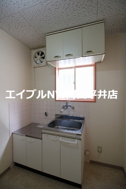 キッチン　※同タイプのお部屋の写真です