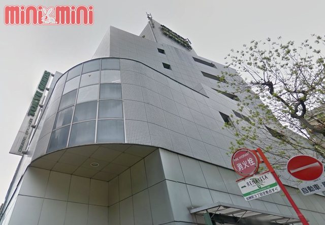 ホームセンター　東急ハンズ三宮店（ホームセンター）まで1043m