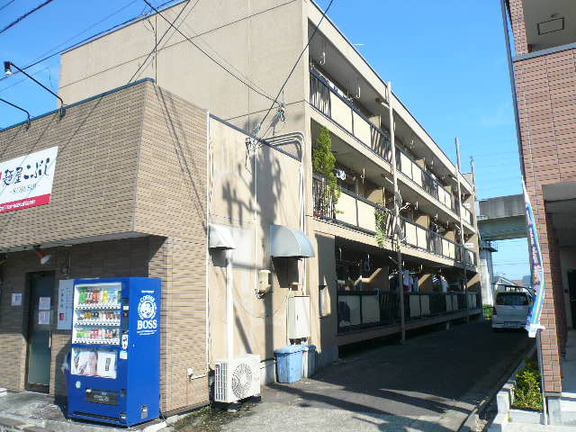 リーベンス東仙台の建物外観