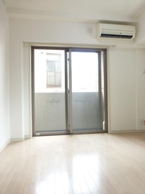 居室・リビング　居室